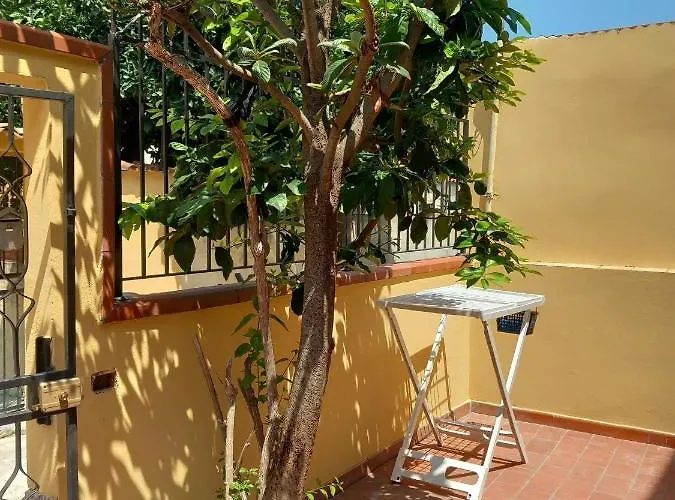 La Dama Pensjonat Scilla